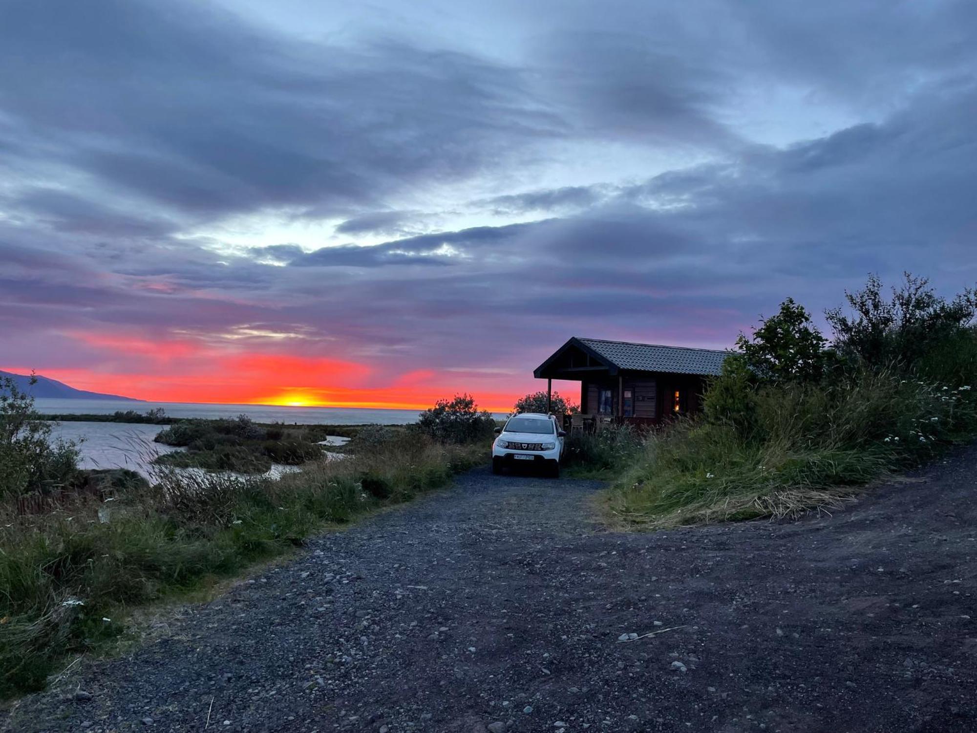 Kaldbaks-Kot Cottages Husavik Exterior photo